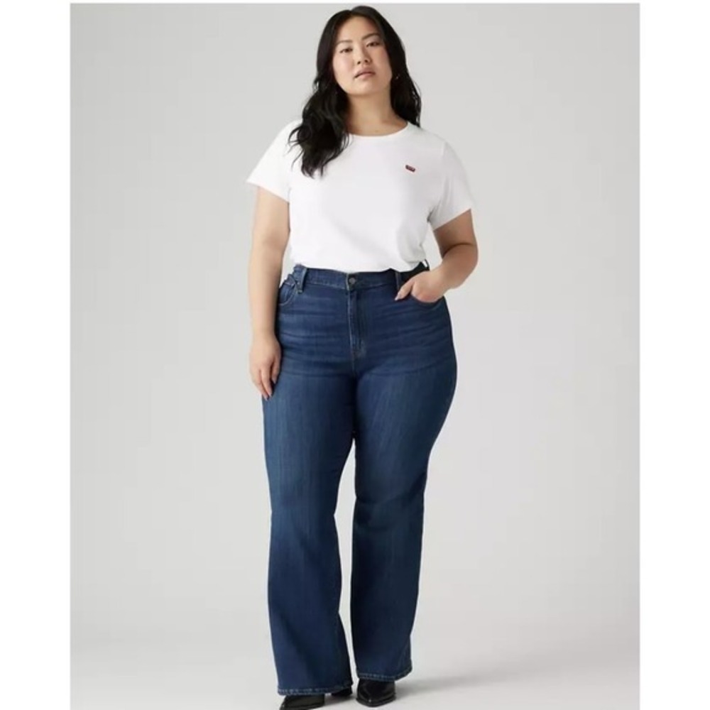 Levis 726 Flare Hypersoft Jeans High Rise Slim‎ Fit Women's Sz. 22W NWT
